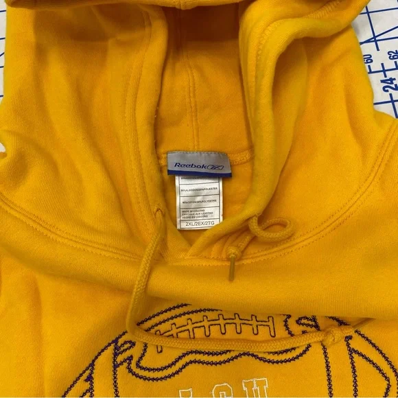Reebok LSU Tigers Football Heisman Hoodie w/ Pouch Pocket 2XL Yellow - Picture 3 of 5